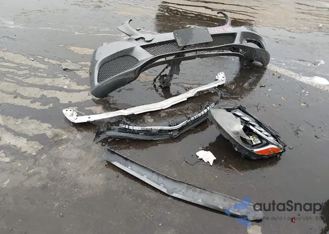 2017 Mercedes-Benz C 300 4Matic z USA, uszkodzony, nr VIN WDDWK4KB4HF514457